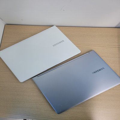[삼성 중고 노트북]메탈9 nt900x5l 15인치 노트북 I5